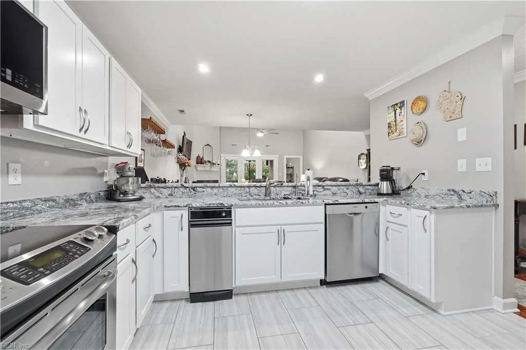 202 Genoa DR #17, HAMPTON VA 23664 thumb 12