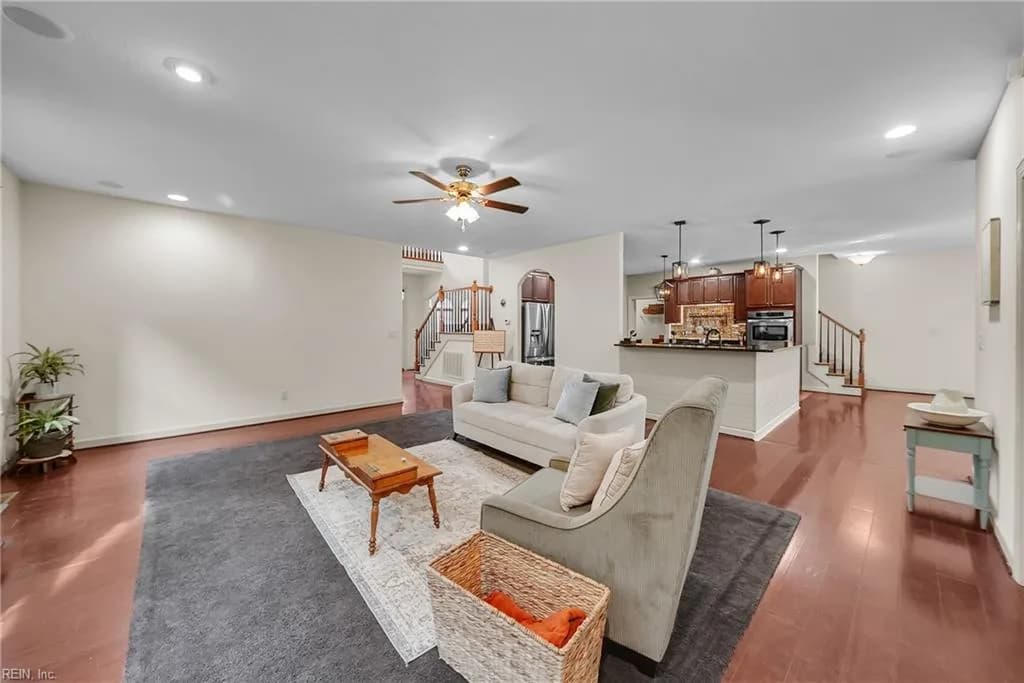 2234 Creekway DR, SMITHFIELD VA 23430 - Photo 5