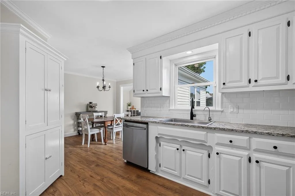 804 Greenspring CT, CHESAPEAKE VA 23322 thumb 12