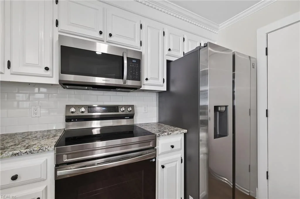 804 Greenspring CT, CHESAPEAKE VA 23322 thumb 10