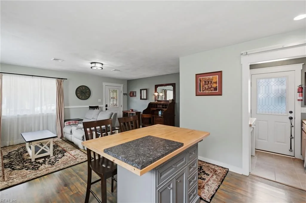 1022 Redgate AVE, NORFOLK VA 23507 thumb 8