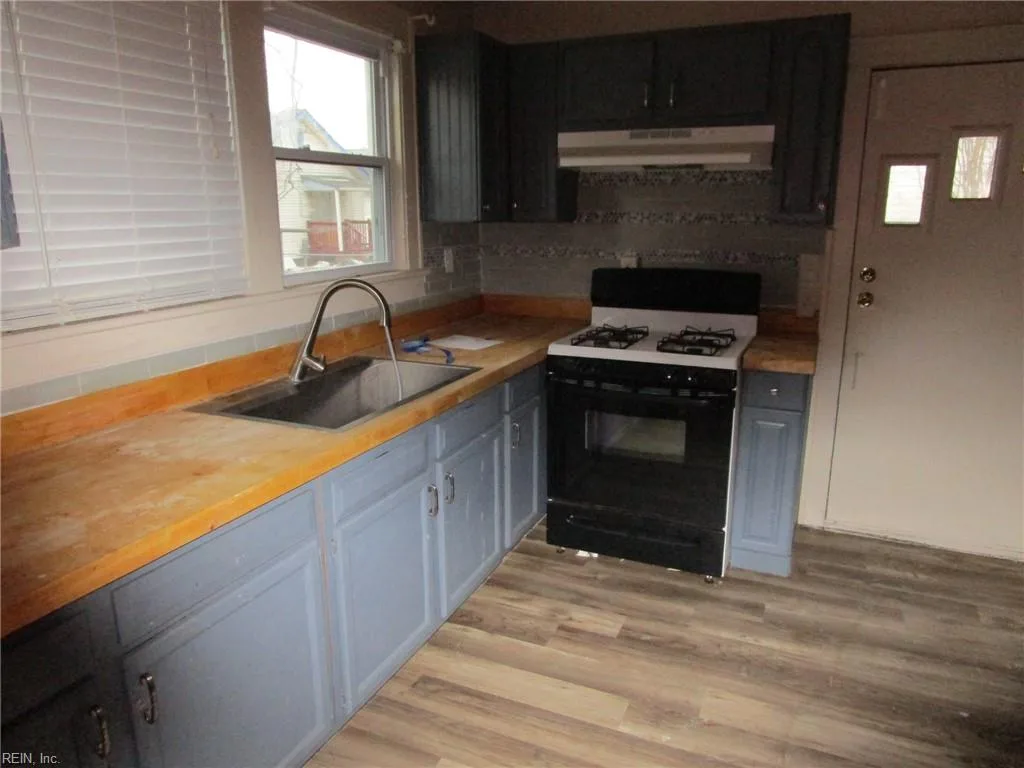 373 SCHLEY AVE, HAMPTON VA 23661 thumb 7