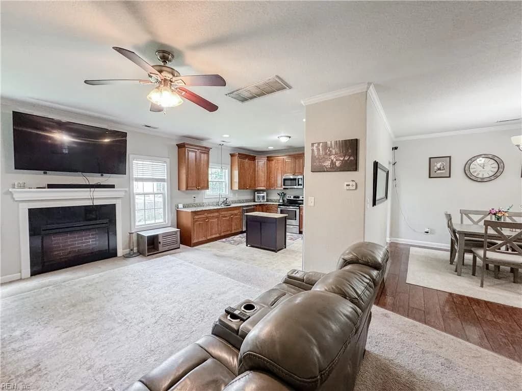 1620 Great Bridge BLVD, CHESAPEAKE VA 23320 thumb 10