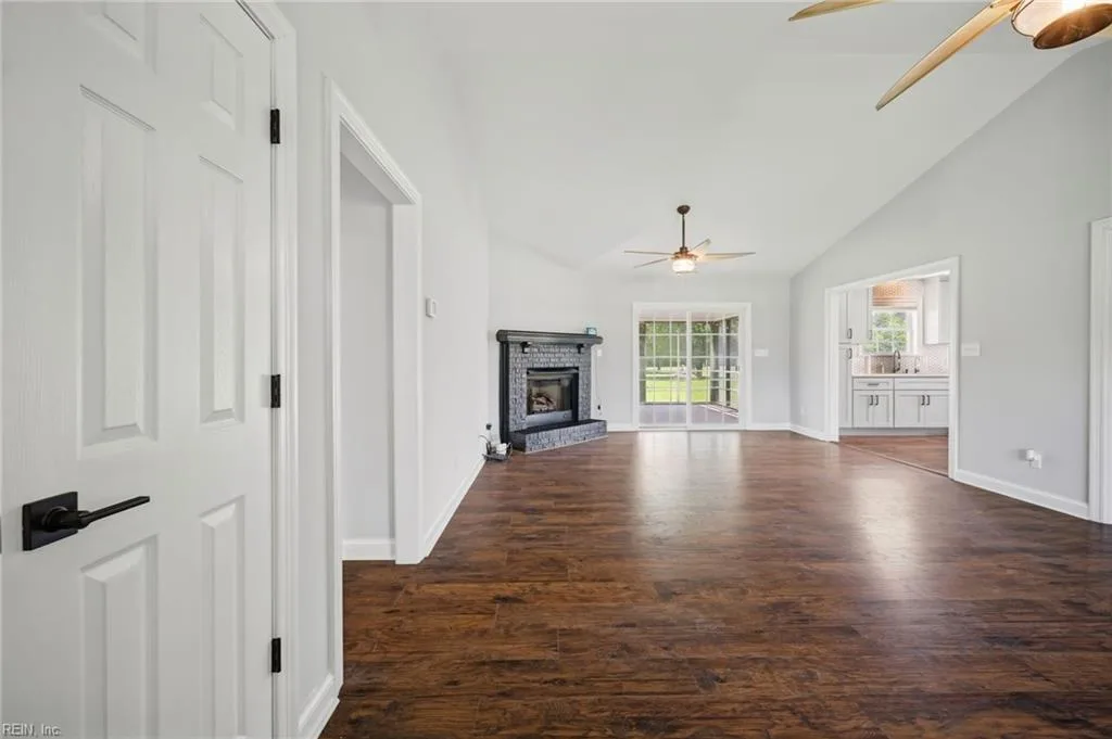 102 Country Meadows Drive DR, SOUTHMILLS NC 27976 thumb 8