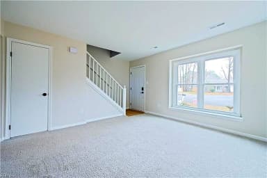 171 King Richard PL, NEWPORT NEWS VA 23602 thumb 3