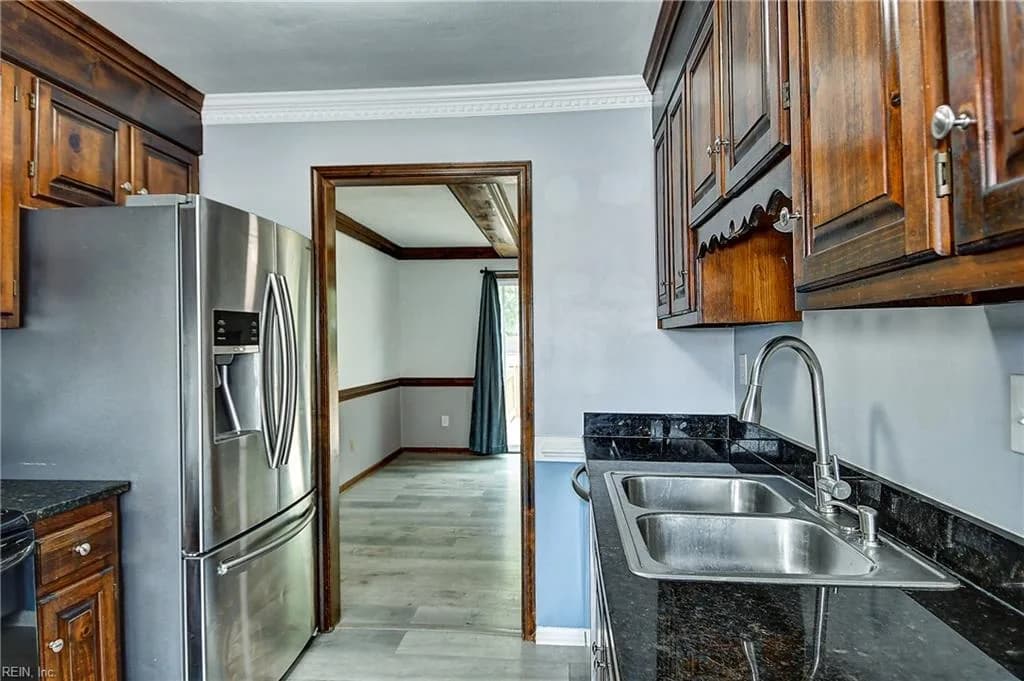 300 San Roman DR, CHESAPEAKE VA 23322 thumb 11