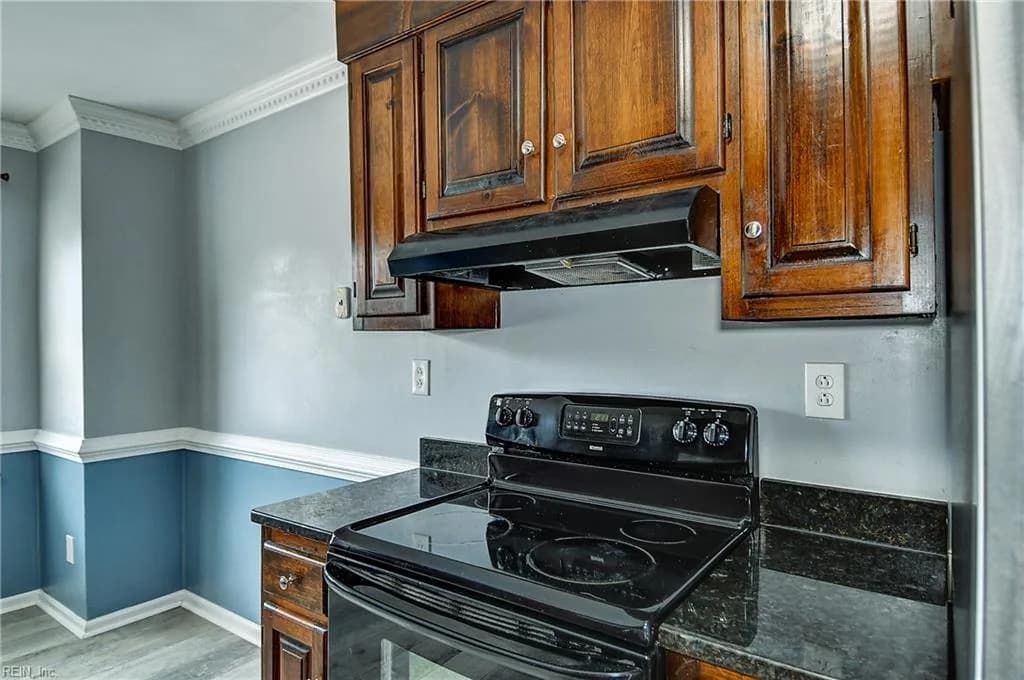 300 San Roman DR, CHESAPEAKE VA 23322 thumb 12