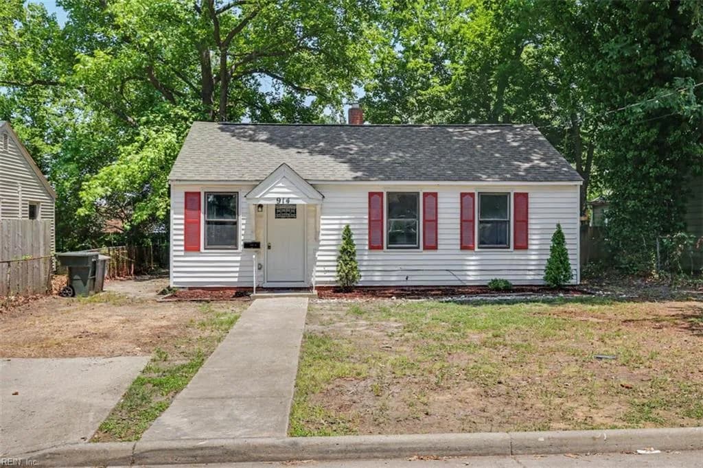 914 Ridgeway AVE, HAMPTON VA 23661 - Photo 3