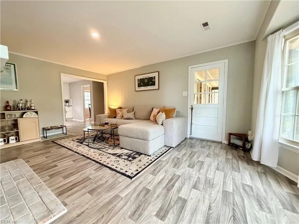 346 W McGinnis CIR, NORFOLK VA 23502 thumb 12