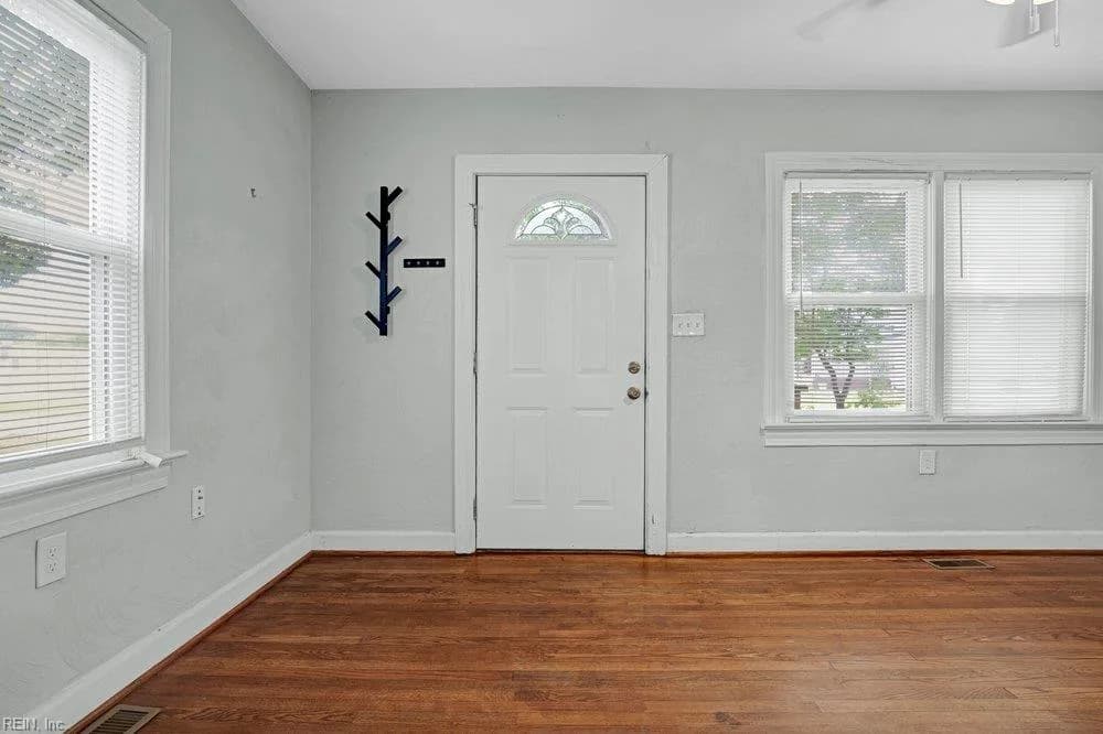 1605 Laurel AVE, CHESAPEAKE VA 23325 - Photo 5