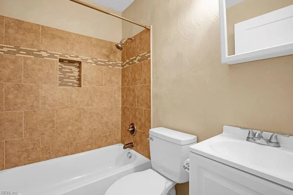 1605 Laurel AVE, CHESAPEAKE VA 23325 thumb 10