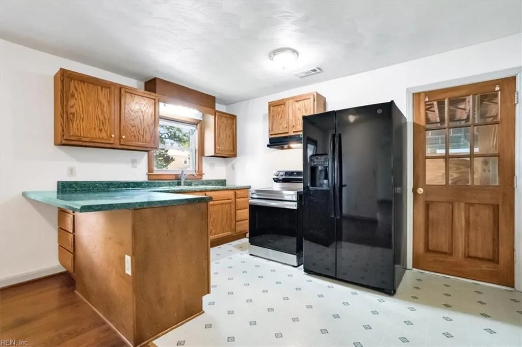 6010 Rolleston Ave NONE, NORFOLK VA 23502 thumb 12