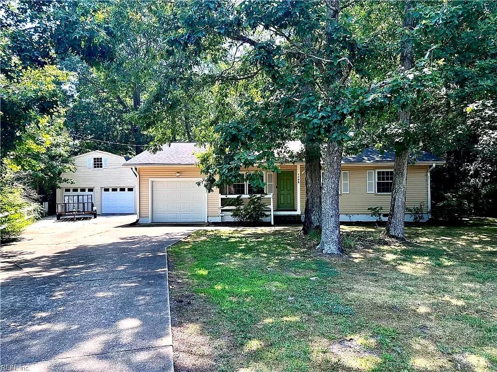 1708 Seaford RD, SEAFORD VA 23696 - Main photo