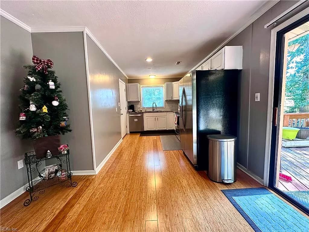 1708 Seaford RD, SEAFORD VA 23696 thumb 6