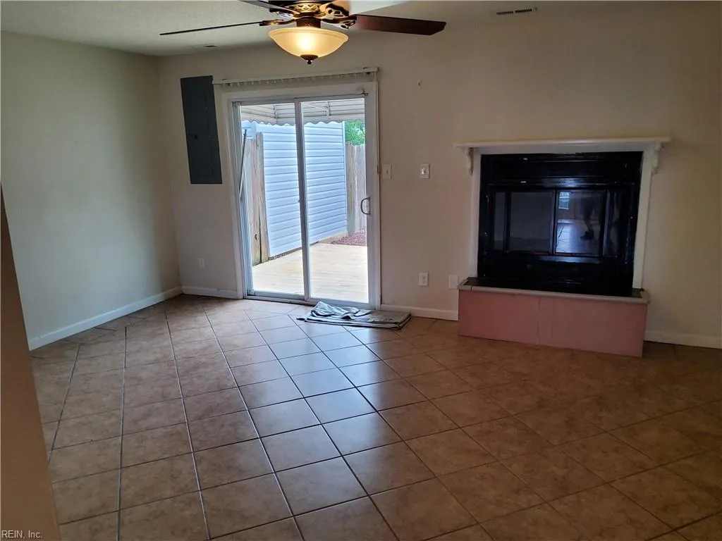 3624 Windmill DR, VIRGINIA BEACH VA 23453 - Photo 4