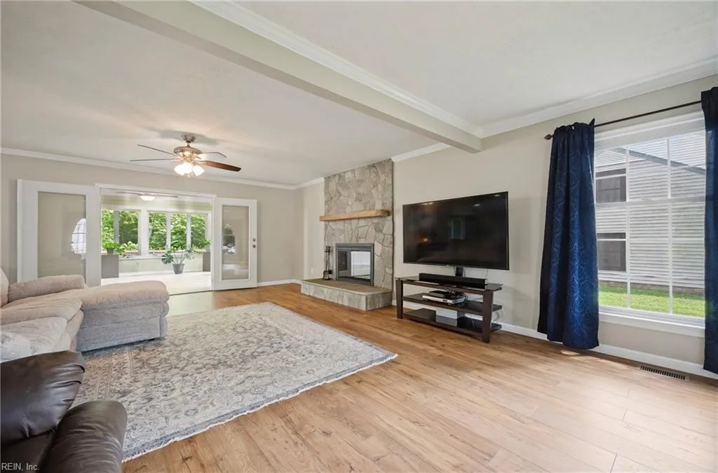 30 Hunt Wood DR, POQUOSON VA 23662 thumb 6