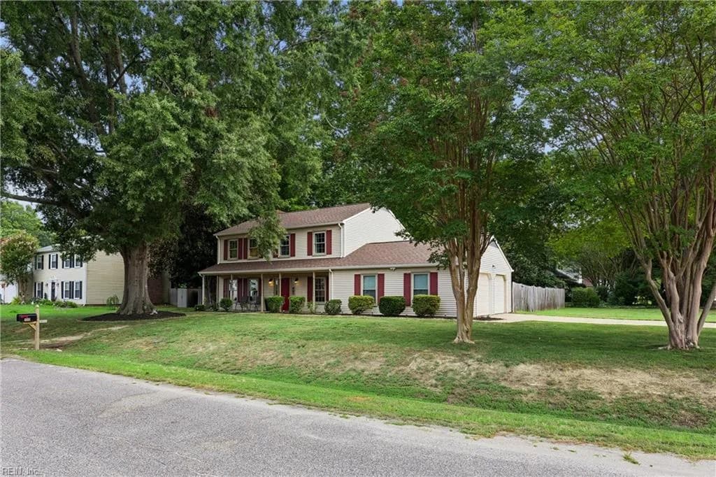 100 Camelot CRES, YORKTOWN VA 23693 - Photo 4