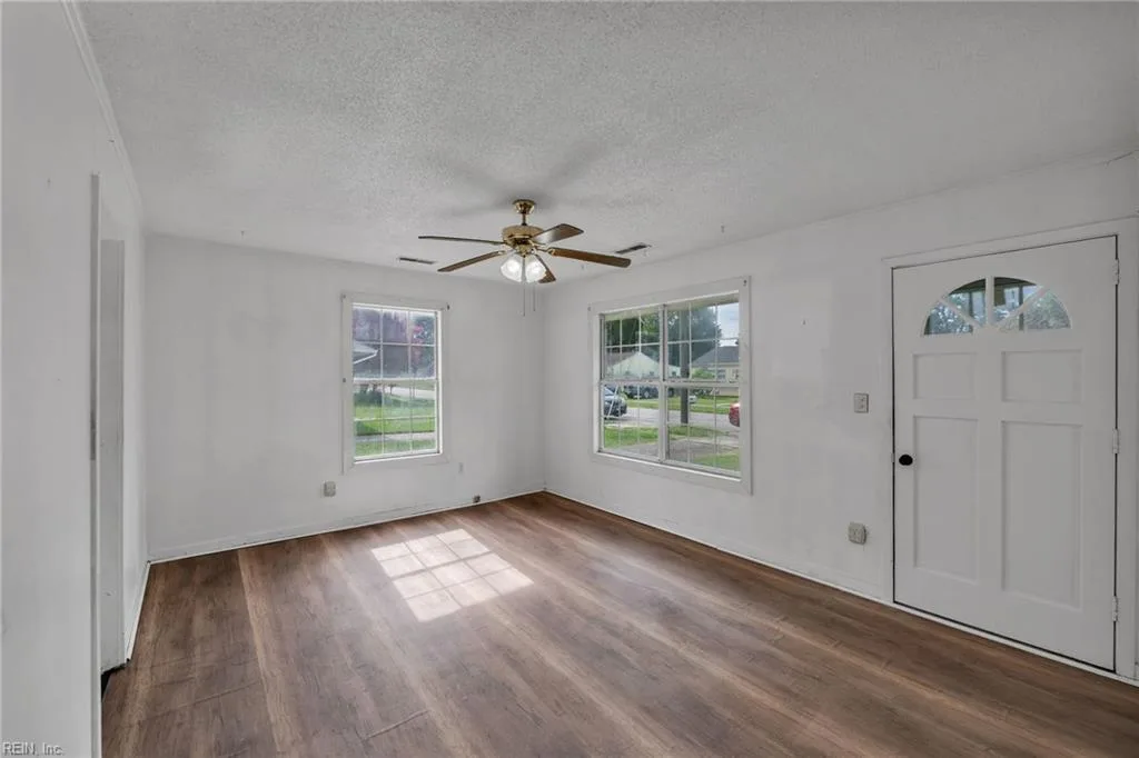 2420 Payne RD, CHESAPEAKE VA 23323 thumb 10
