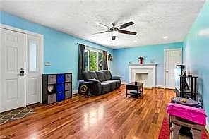 7322 Wellford LN, GLOUCESTER VA 23061 thumb 9