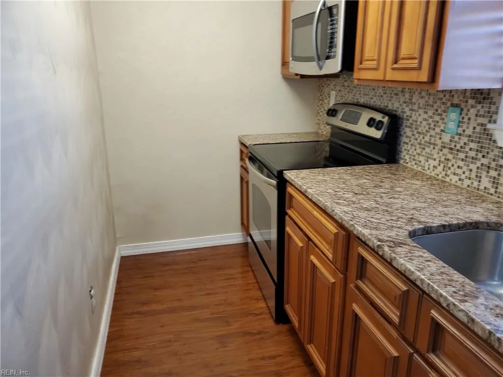 1518 Chela AVE #B1, NORFOLK VA 23503 thumb 10