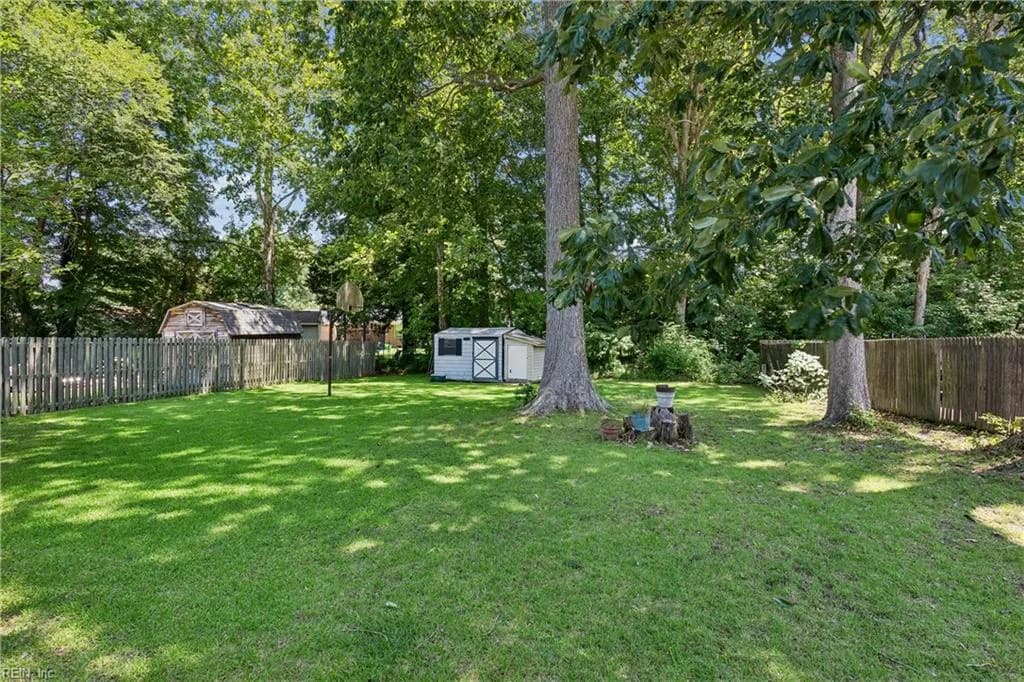 721 Chatsworth DR, NEWPORT NEWS VA 23601 thumb 11