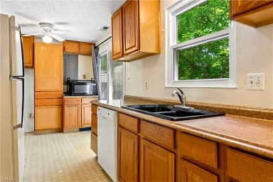 721 Chatsworth DR, NEWPORT NEWS VA 23601 thumb 12