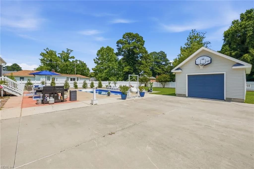 4305 Indian River RD, VIRGINIA BEACH VA 23456 - Photo 4