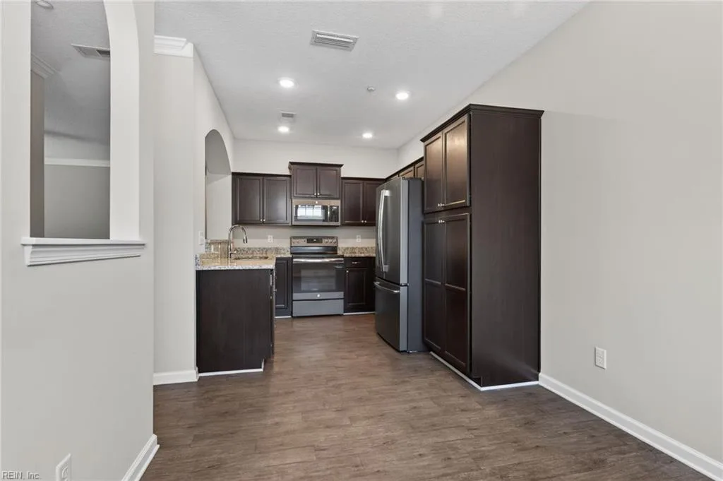 301 Promenade LN, WILLIAMSBURG VA 23185 thumb 12