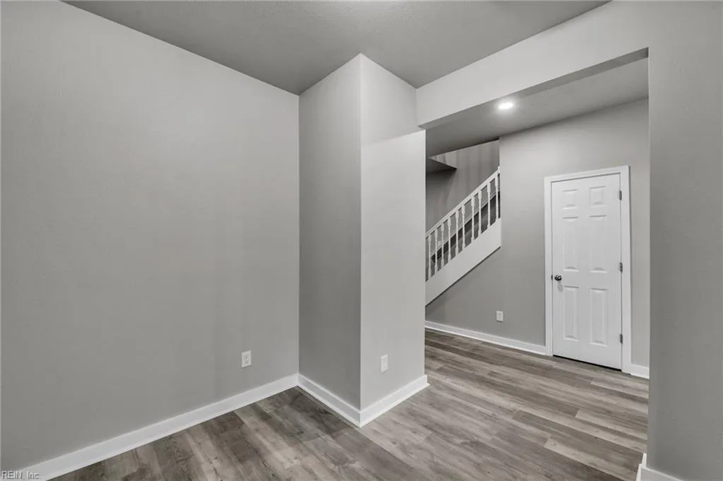 17 Kempton ST, HAMPTON VA 23669 thumb 12