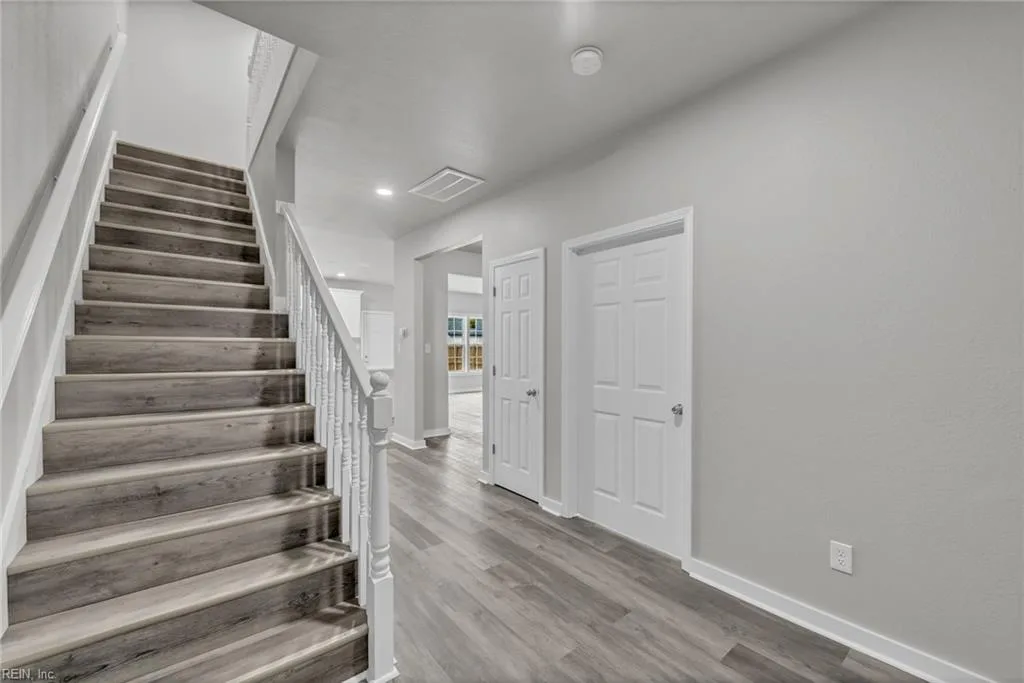 17 Kempton ST, HAMPTON VA 23669 thumb 7