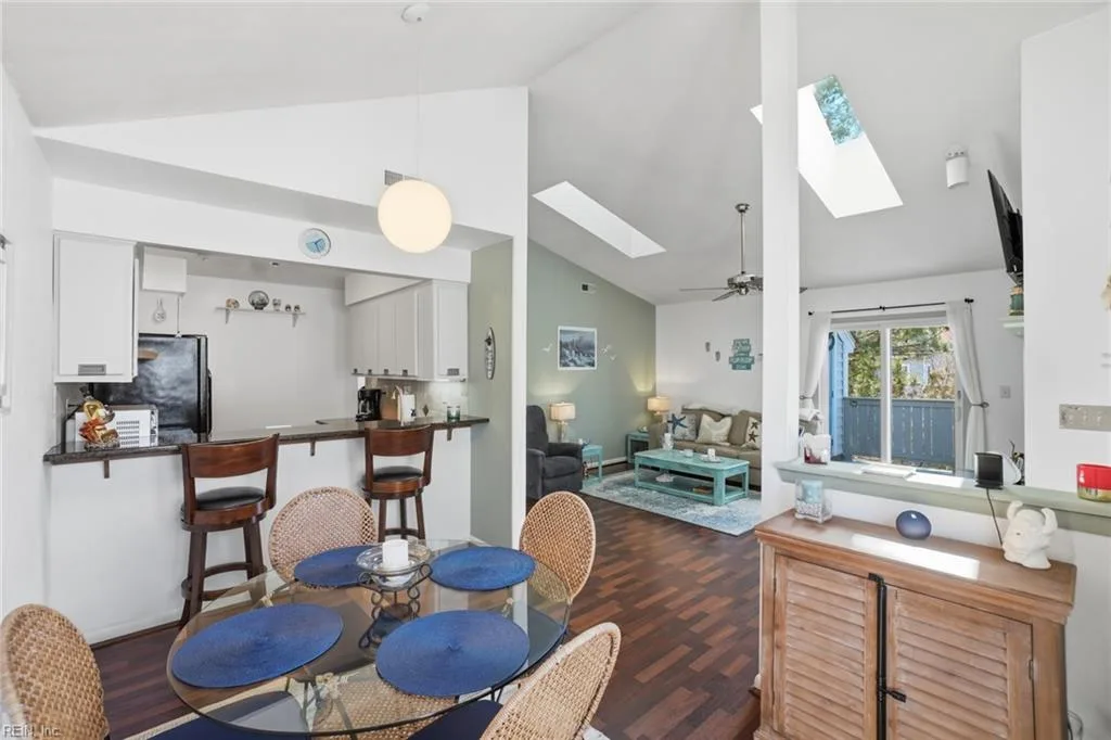2410 Loran CT, VIRGINIABEACH VA 23451 thumb 8