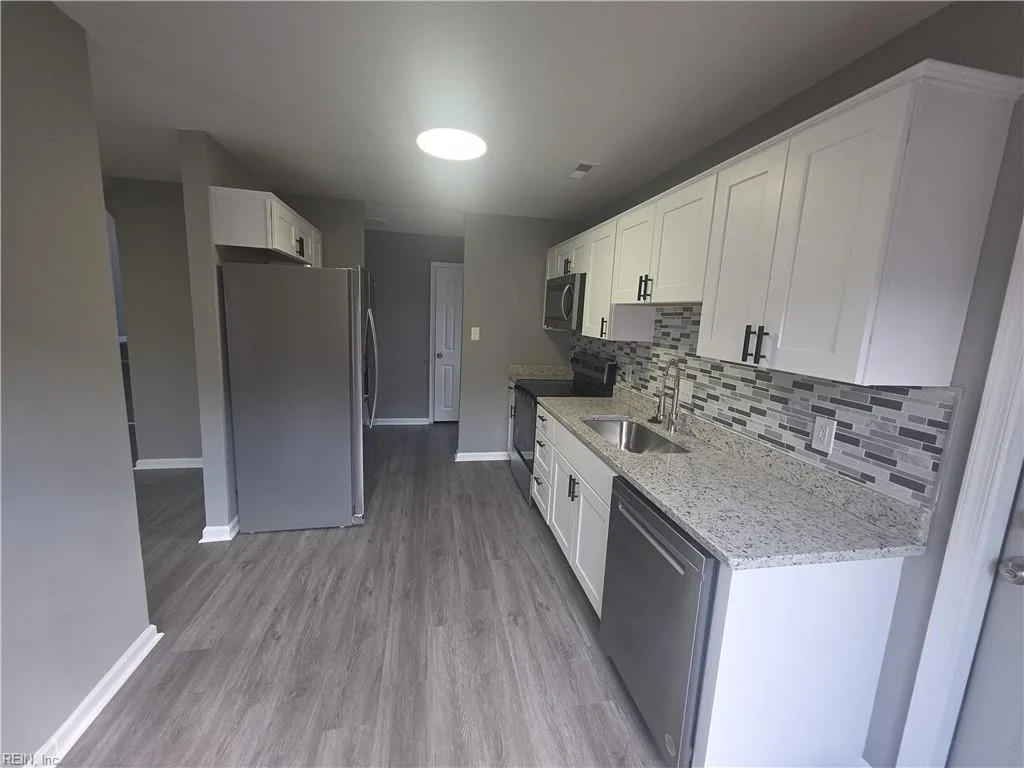 5008 Christian CIR, VIRGINIABEACH VA 23464 thumb 7