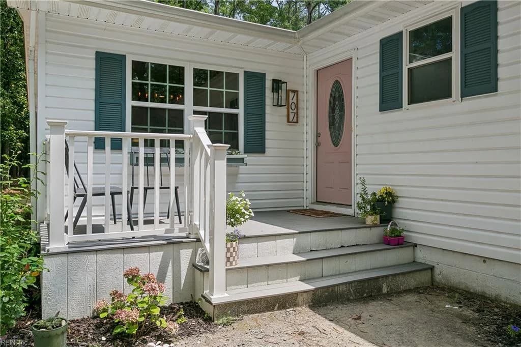707 Beach RD, HAMPTON VA 23664 thumb 7