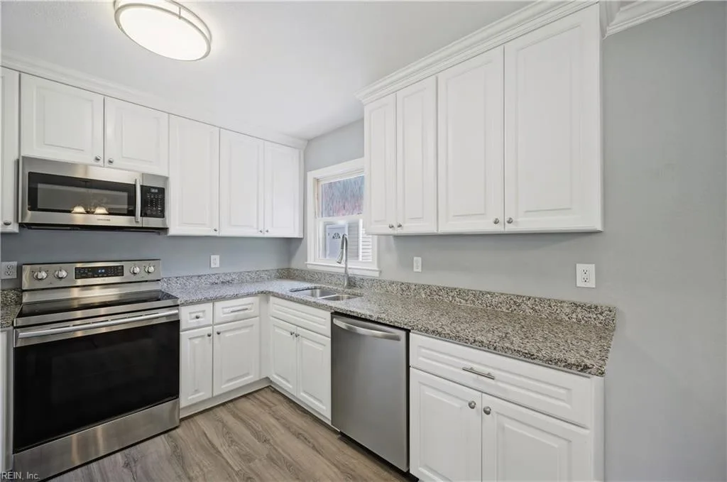 2006 Andrews BLVD, HAMPTON VA 23663 thumb 10