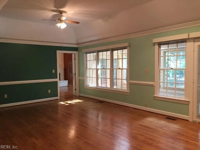 112 Harbour Town NONE, WILLIAMSBURG VA 23188 - Photo 5