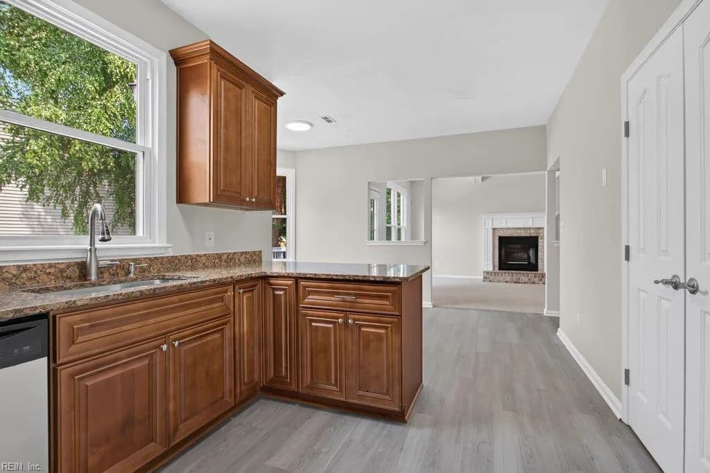 3808 Long Point BLVD, PORTSMOUTH VA 23703 - Photo 5