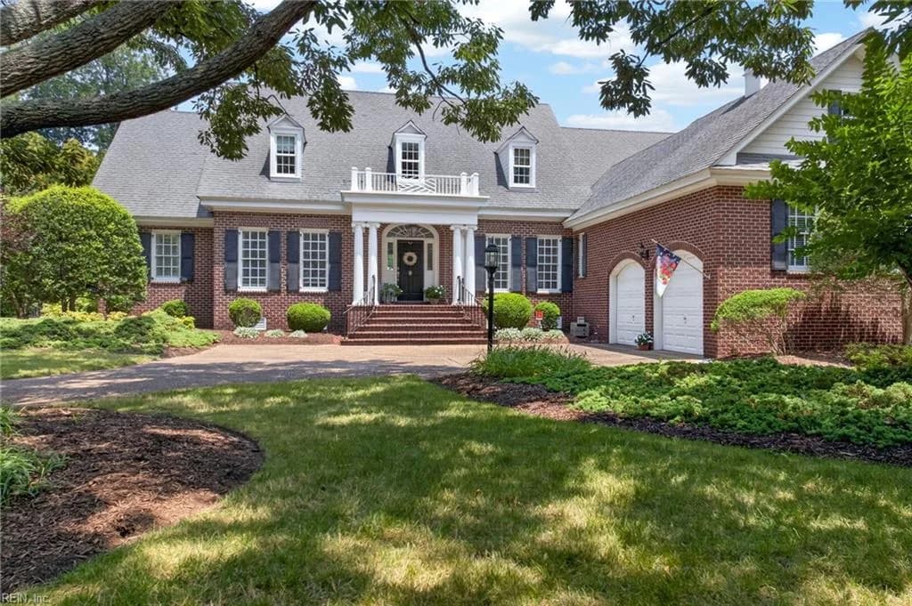 1042 Caton DR, VIRGINIA BEACH VA 23454 - Photo 2