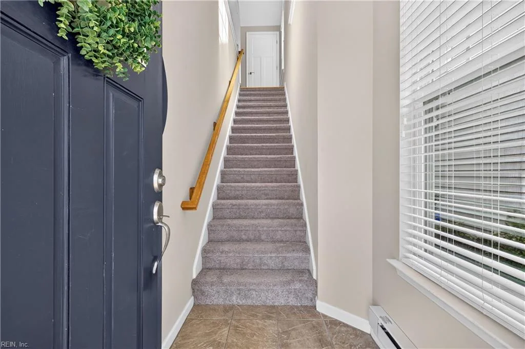 4150 Seafarer AVE, NORFOLK VA 23518 - Photo 5