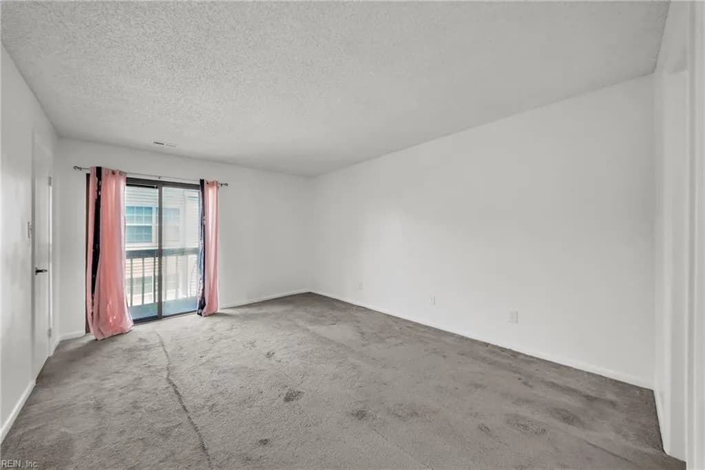 8530 Tidewater Drive DR #204, NORFOLK VA 23503 thumb 12