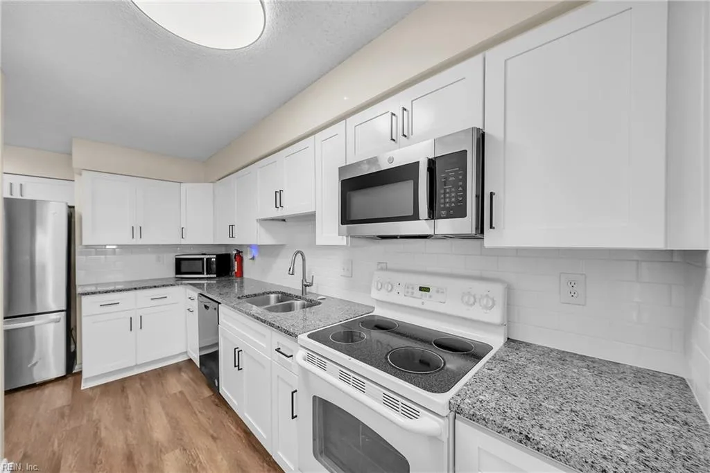 8530 Tidewater Drive DR #204, NORFOLK VA 23503 thumb 8