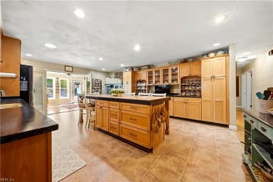 103 Ashley RD, CHESAPEAKE VA 23322 thumb 4