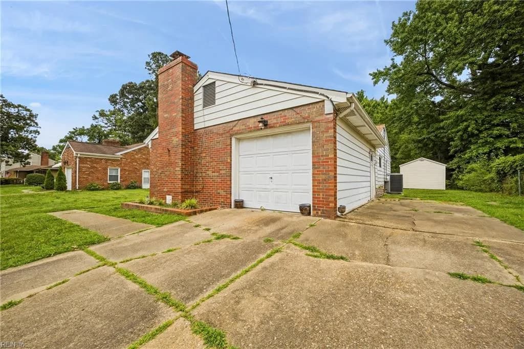 611 Charlton DR, HAMPTON VA 23666 thumb 6