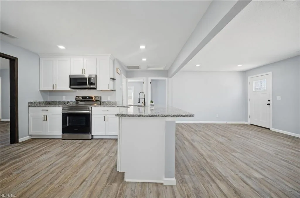 1238 17th ST, NEWPORT NEWS VA 23607 thumb 12