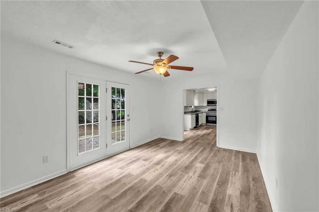 60 Tupelo CIR, HAMPTON VA 23666 thumb 11