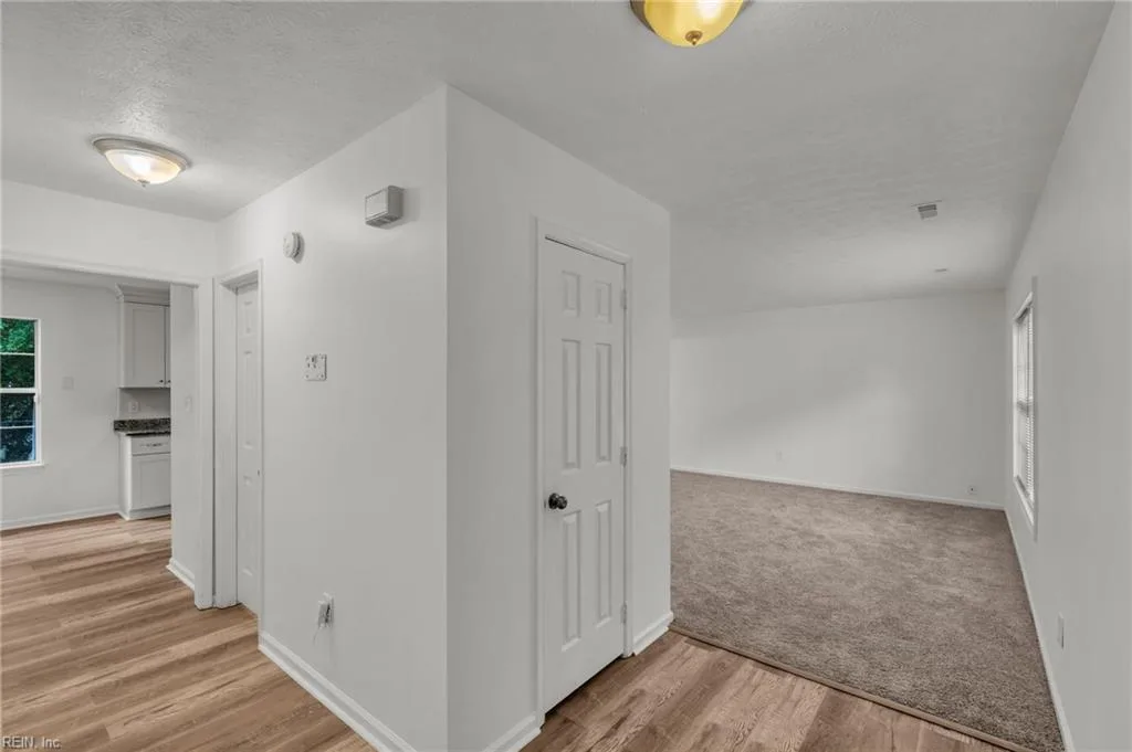 60 Tupelo CIR, HAMPTON VA 23666 thumb 12