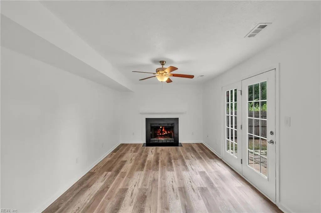 60 Tupelo CIR, HAMPTON VA 23666 thumb 10