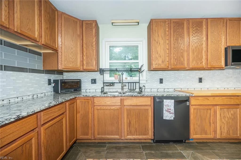 404 Kingsale RD, SUFFOLK VA 23437 thumb 10