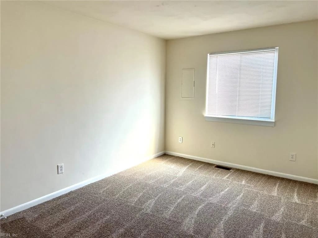 3235 Page AVE #6, VIRGINIA BEACH VA 23451 thumb 11