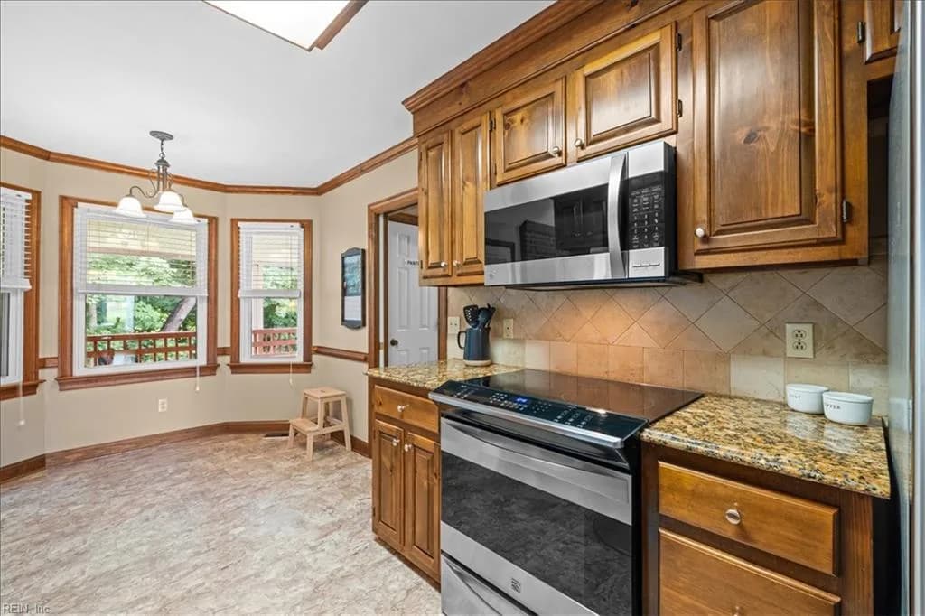 103 Chrisfield CIR, SMITHFIELD VA 23430 thumb 12