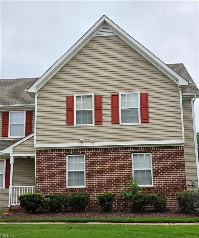1002 Willow Green CT, CHESAPEAKE VA 23320 - Photo 2